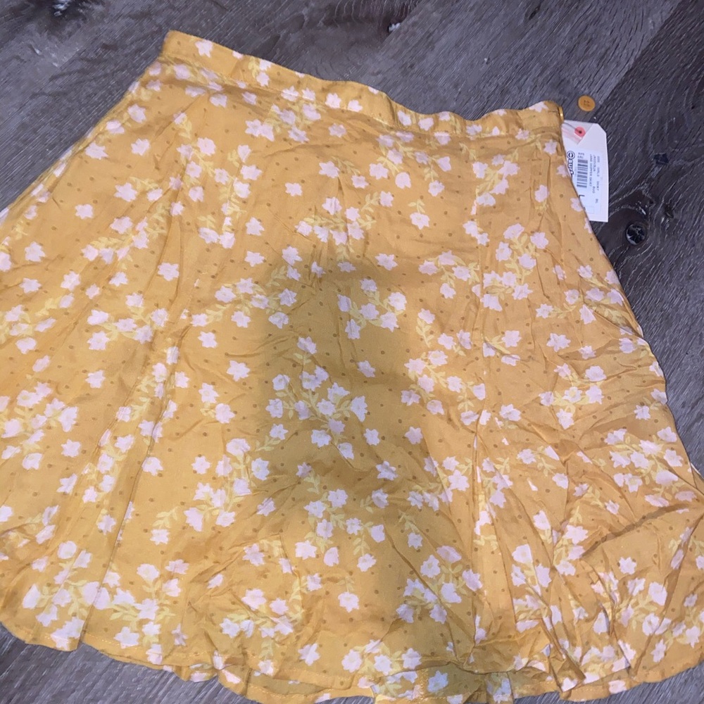 Billabong skirt